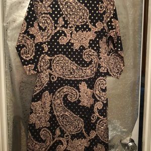 Cute Black and Tan shift dress.